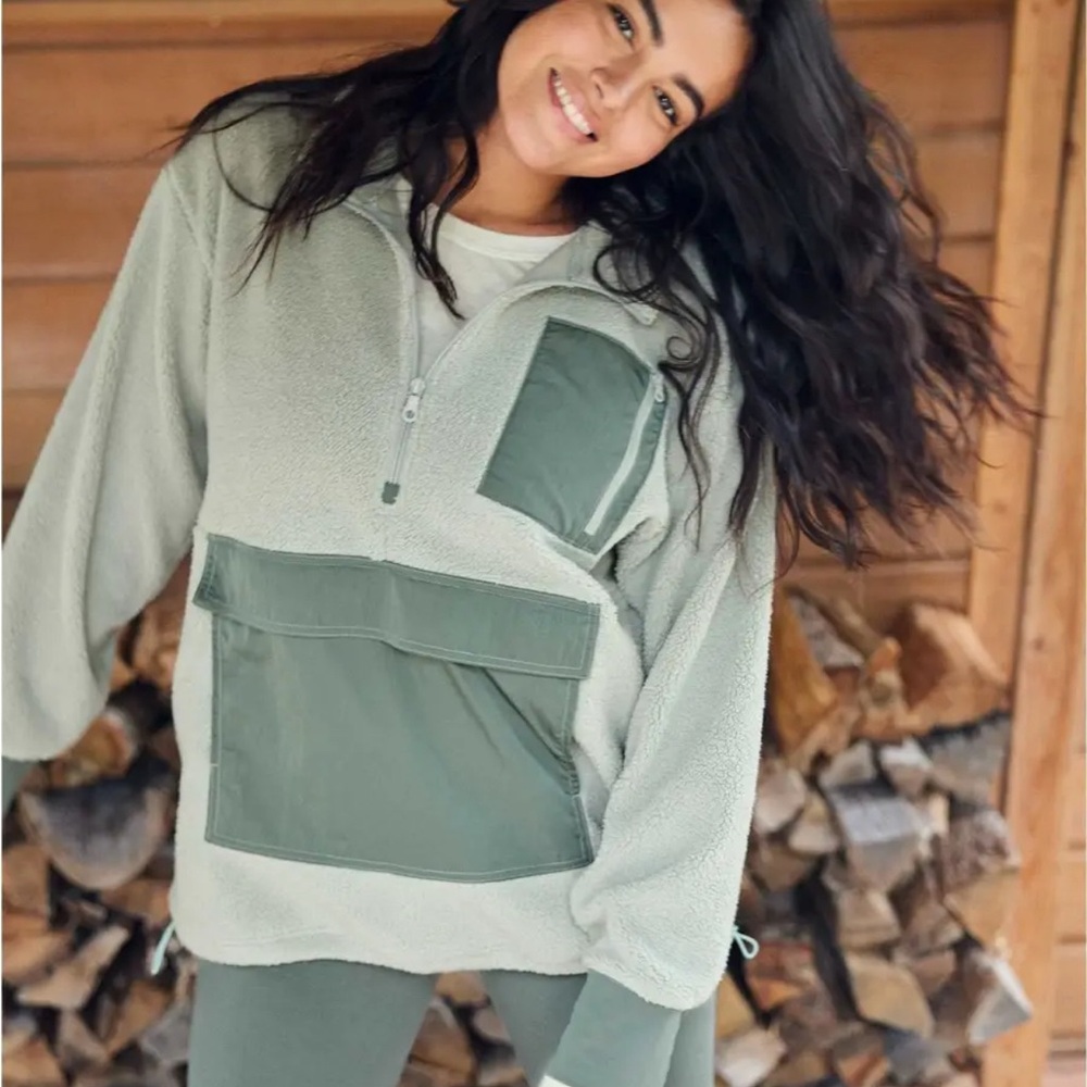 Aerie Green and Gray Sweatshirt